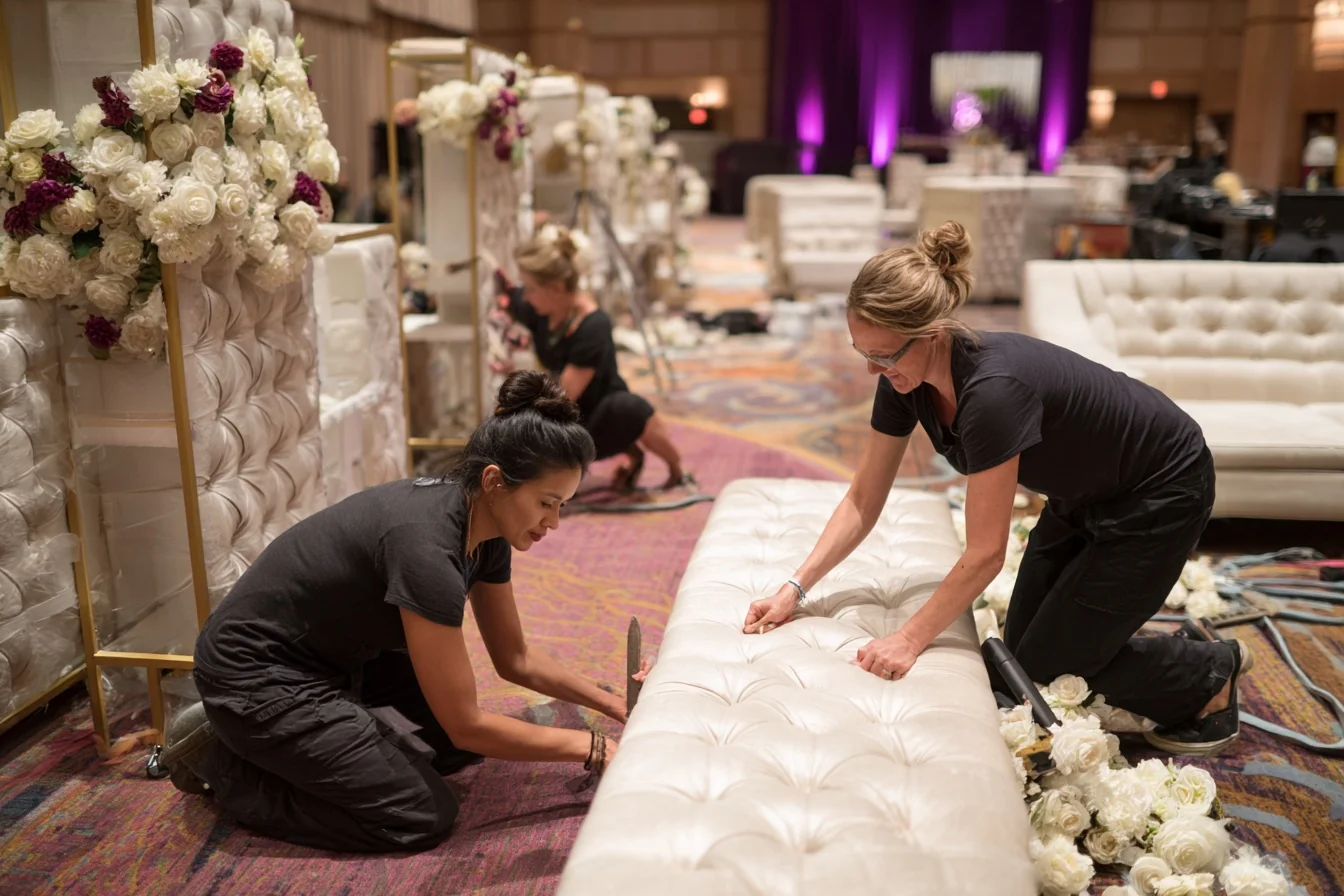 Combination Calculator - nCr = n!/(r!(n-r)!) Tool — fields for n and r; step-by-step factorial reduction and exact results.