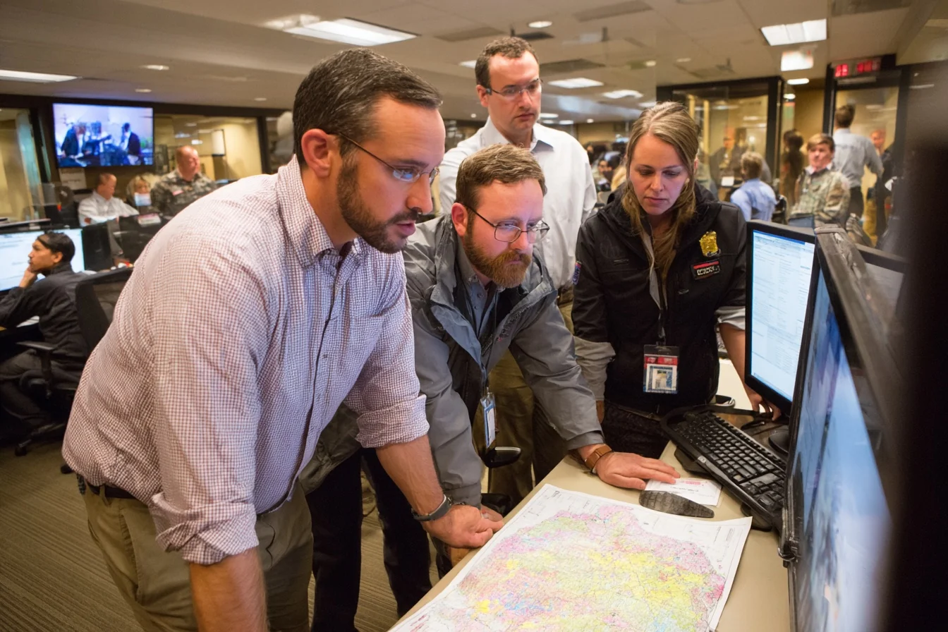 Critical Points Calculator - Find Where f'(x)=0 — solve f′(x)=0, test intervals, and classify maxima/minima step-by-step.