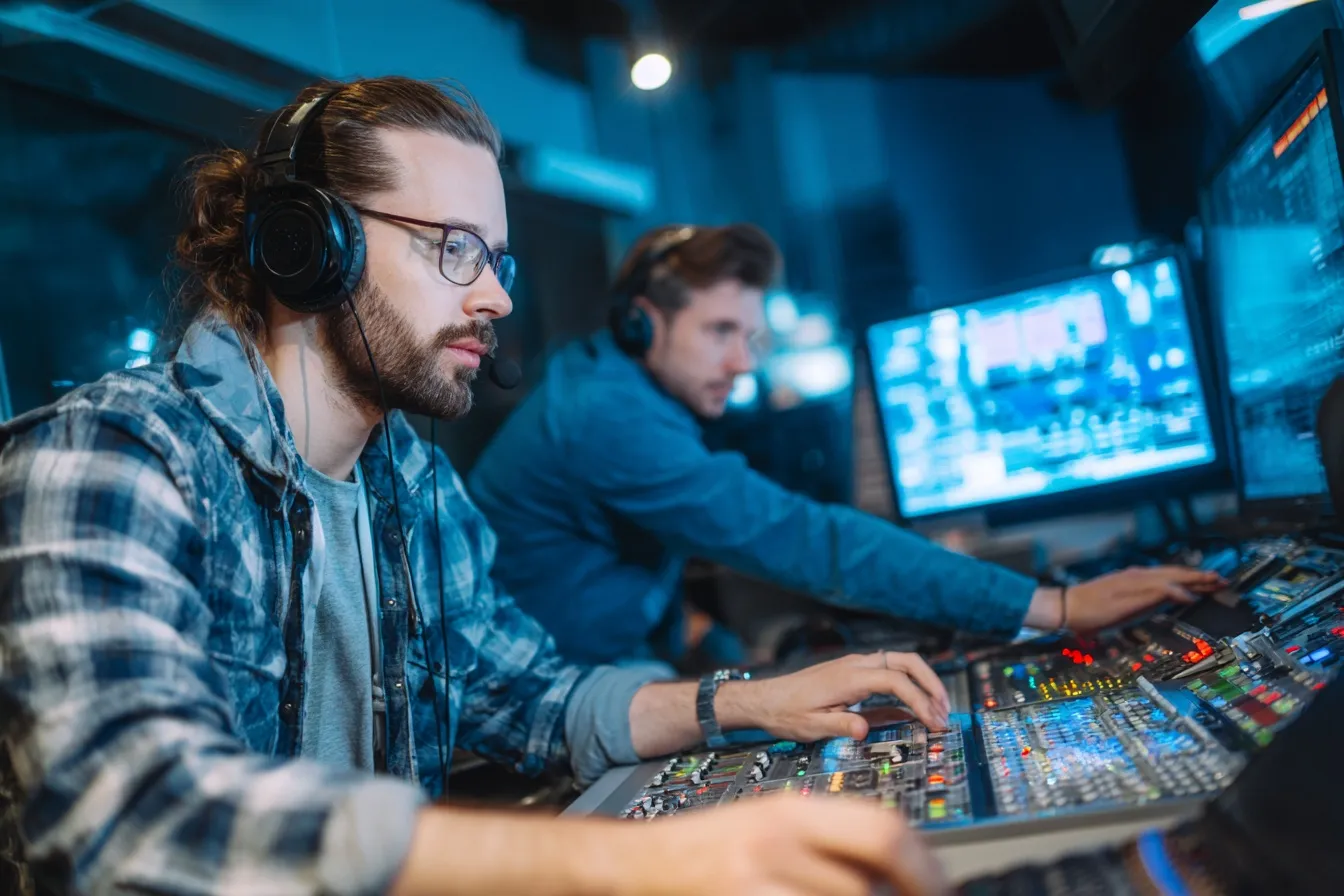 Frequency Calculator interface converting period to frequency, Hz to RPM, and relating wavelength with formulas and step-by-step results.